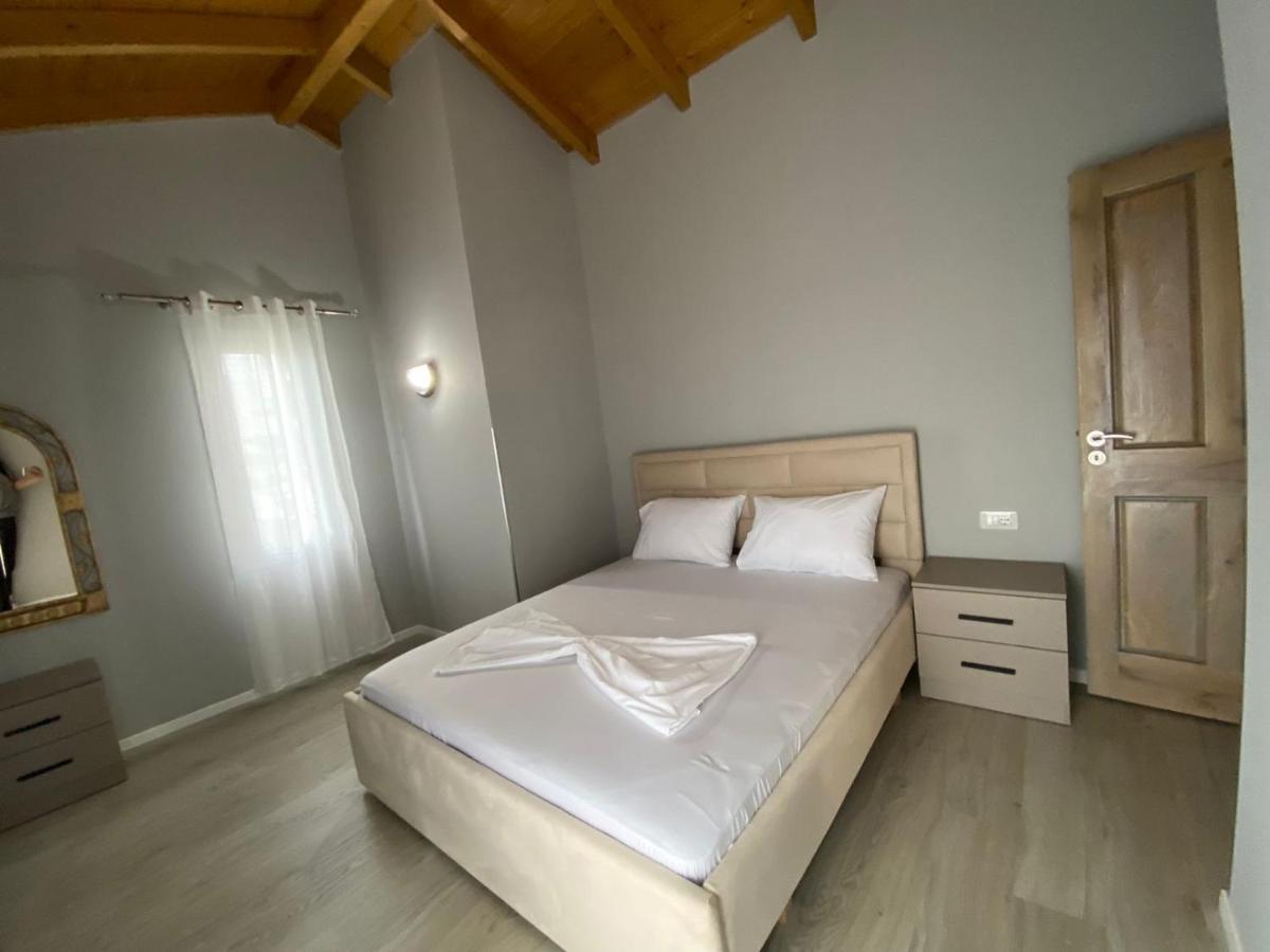 Villa Yseni Orikum Dış mekan fotoğraf